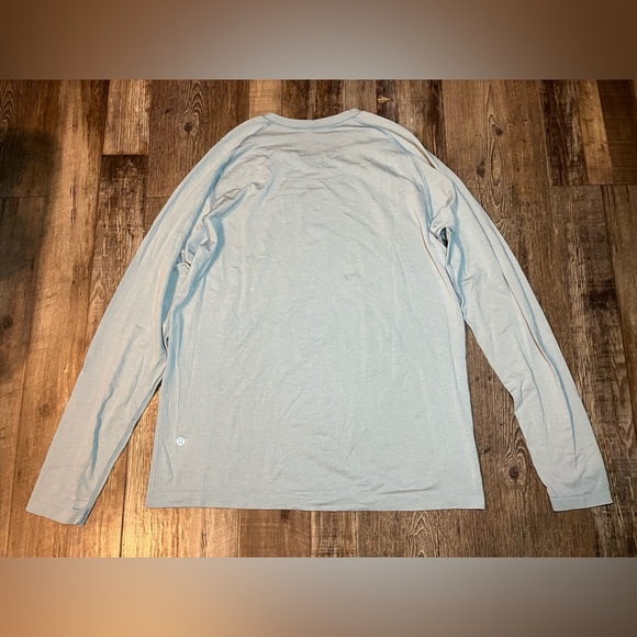 Lululemon Metal Vent Tech Long Sleeve Shirt 2.0 Peroxide /Breeze Blue Size Large - Picture 6 of 7